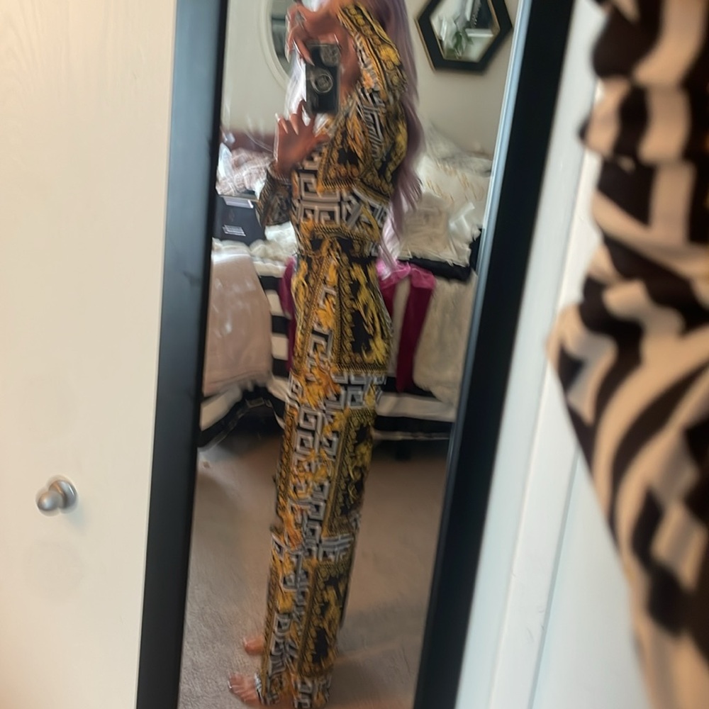 Jumpsuit - Picture 2 of 4
